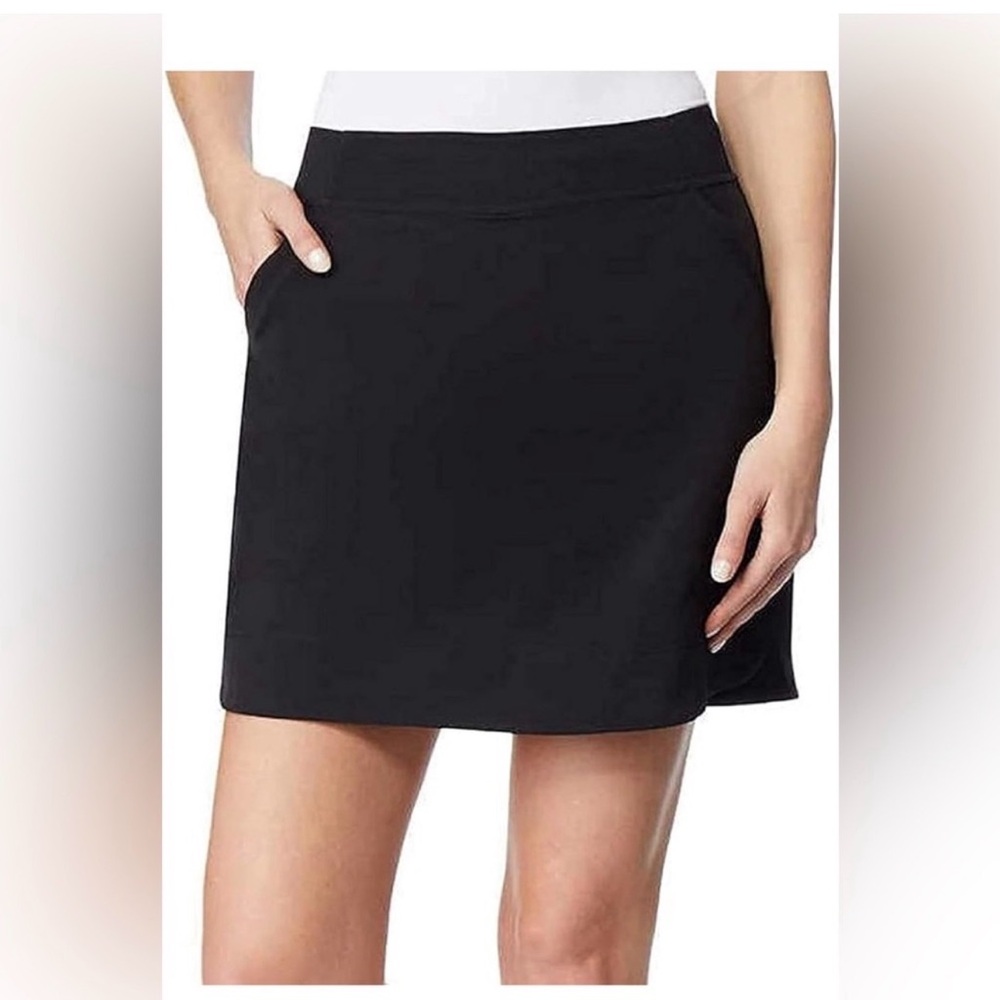 32 Degrees Women's Ultra Soft Stretch Golf Skort